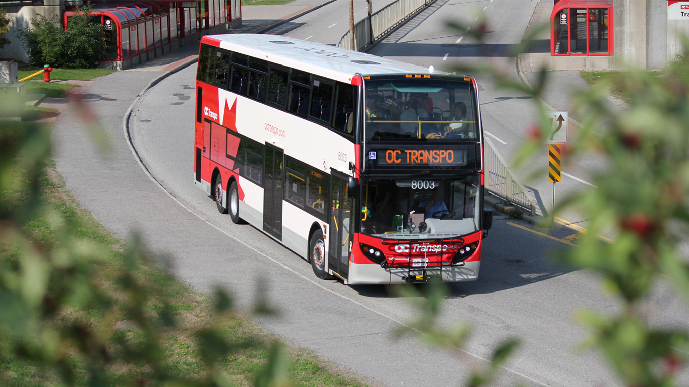 Picture of an OC Transpo Bus