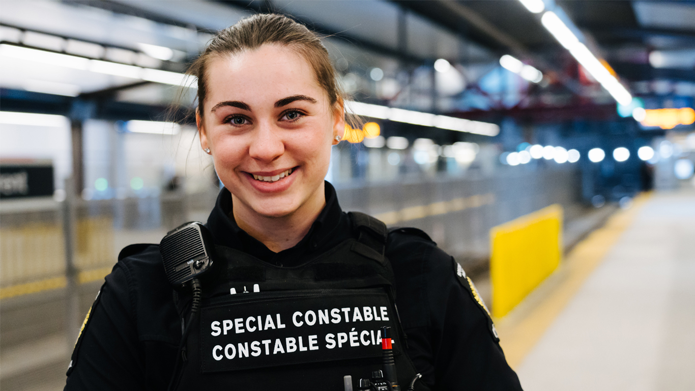 Photo d'une constable special dans la station