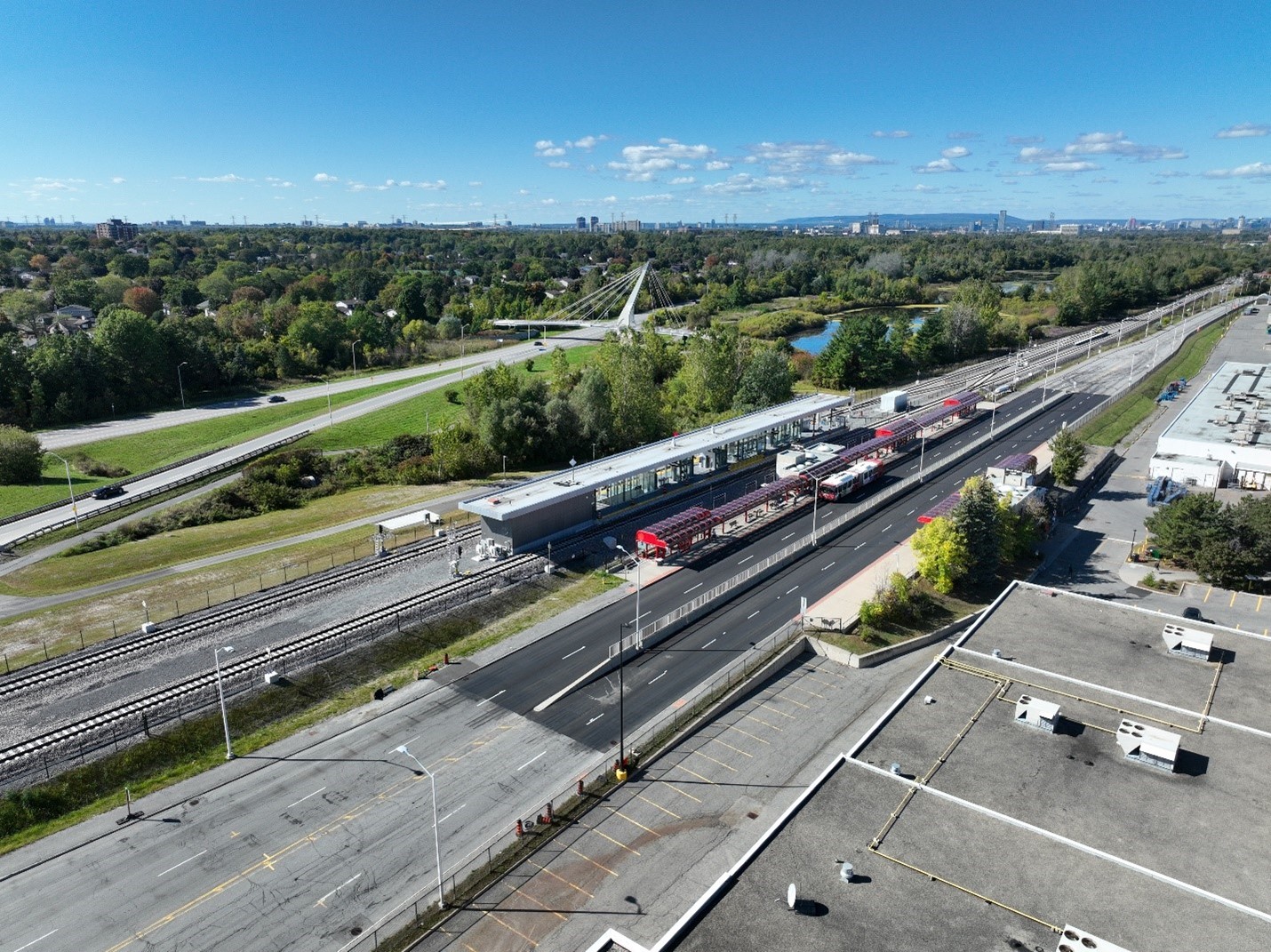 Vue aérienne de la station South Keys